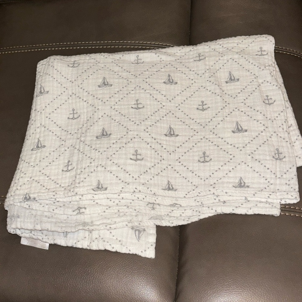 Receiving blanket